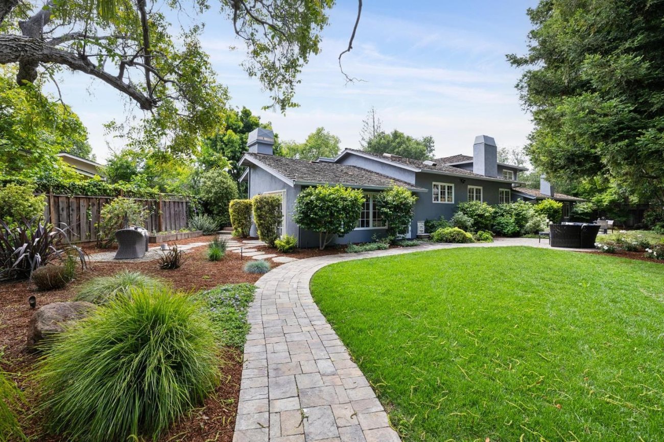 943 Castilleja Court, Los Altos