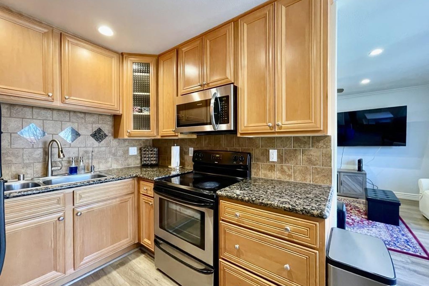 2600 Cortez Drive #6202, Santa Clara — the kitchen